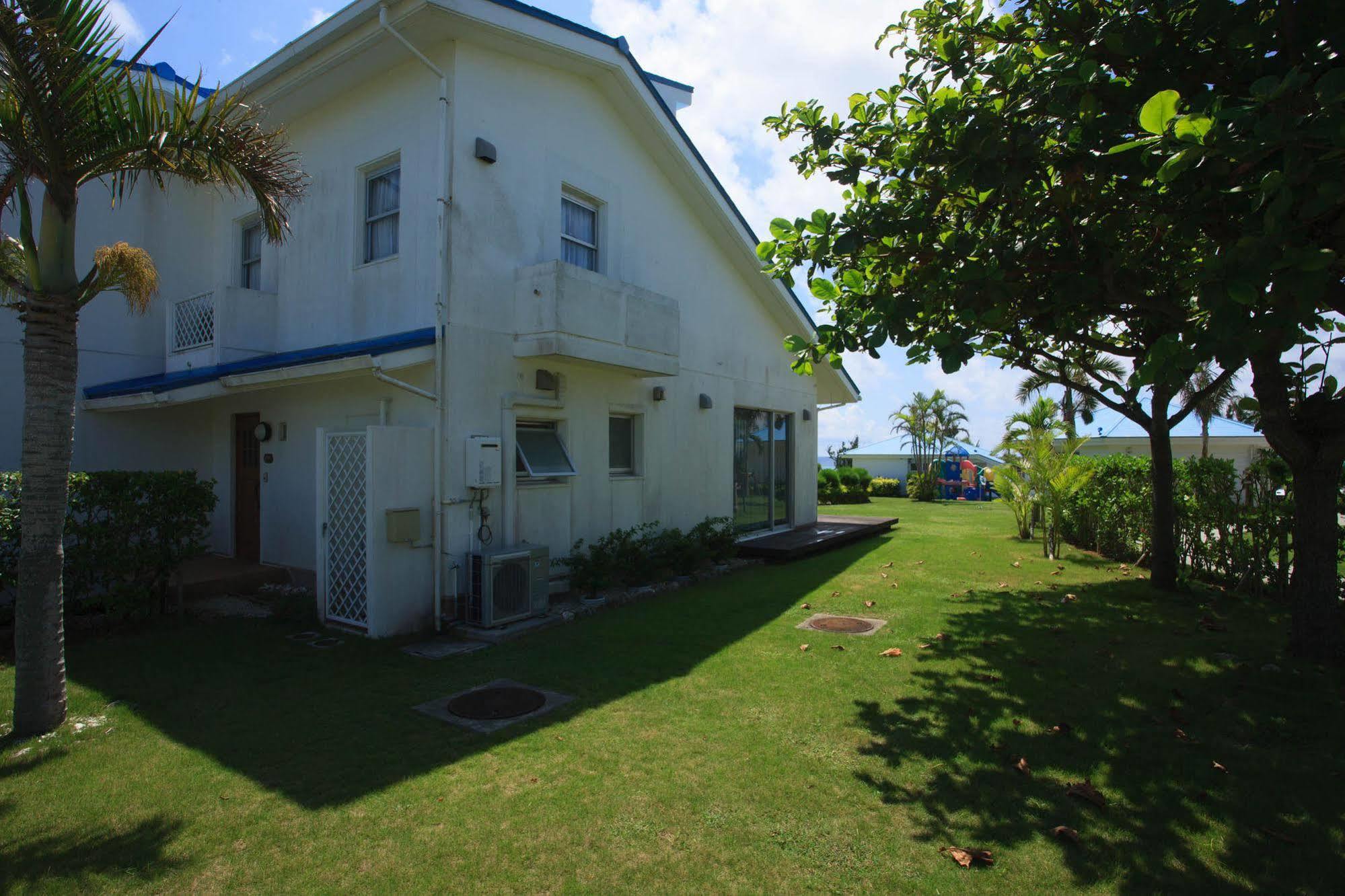 Yyy Club Ie Resort Ie Exterior foto