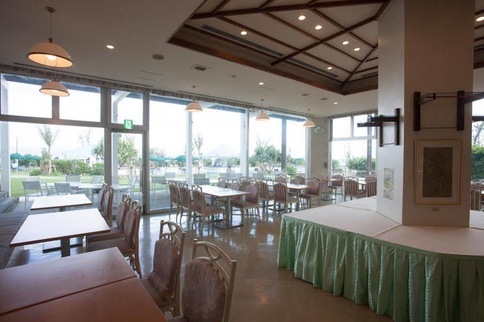 Yyy Club Ie Resort Ie Exterior foto
