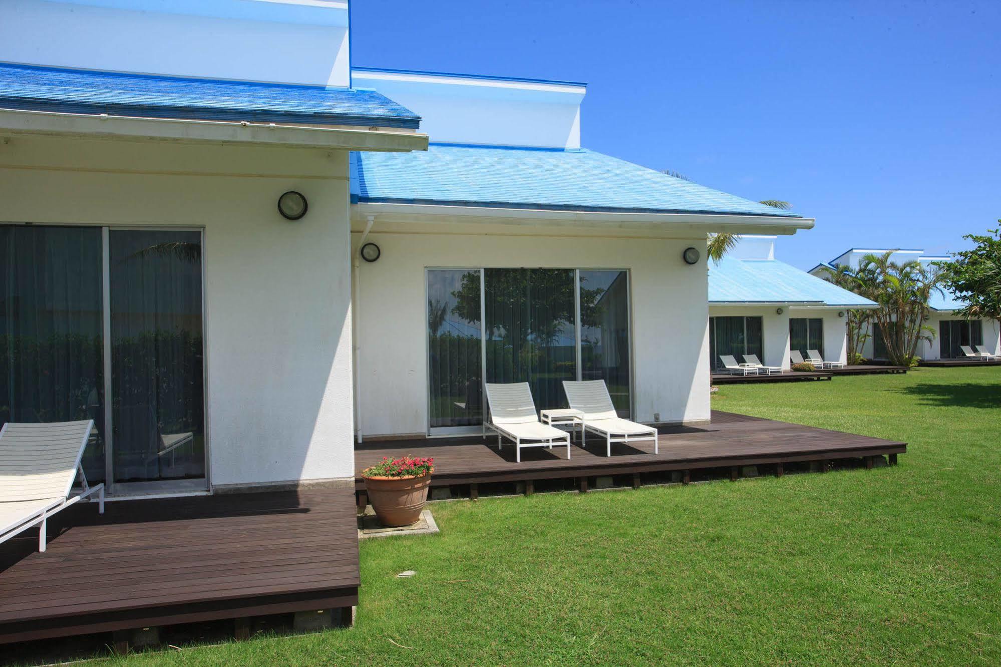 Yyy Club Ie Resort Ie Exterior foto